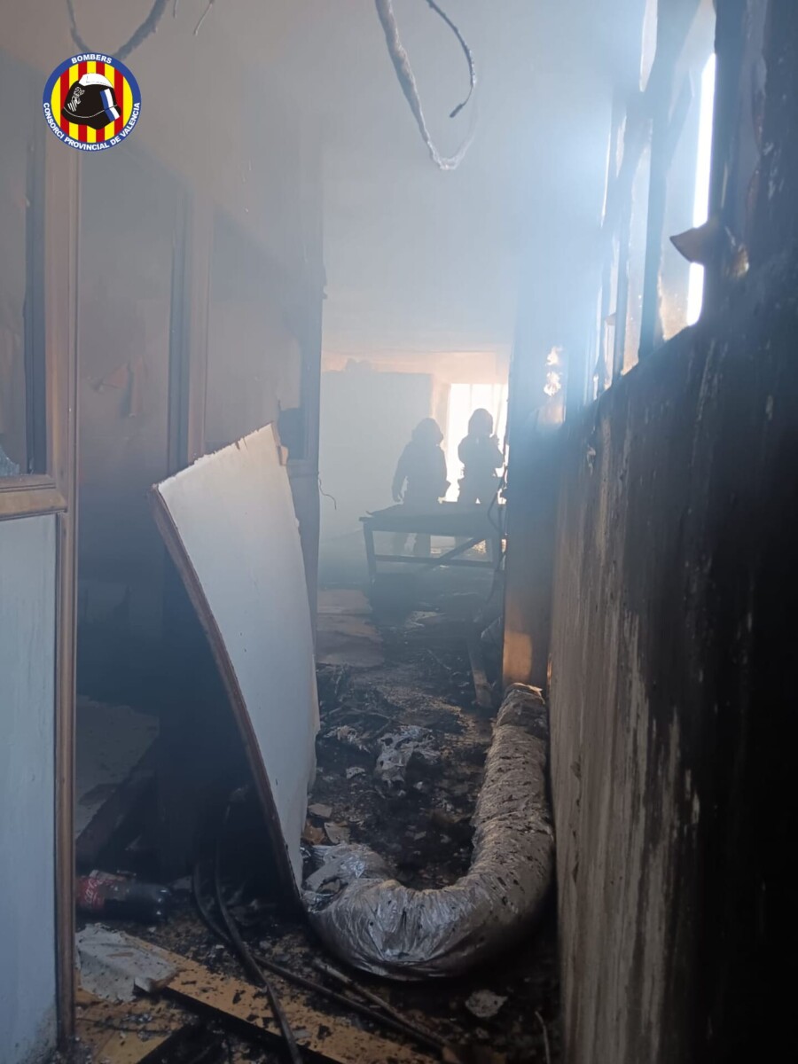 Incendio fábrica de madera Aldaia